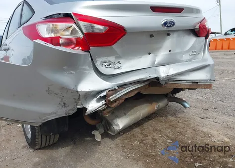 2014 Ford Focus Se из США, поврежденный, VIN 1FADP3F23EL133239